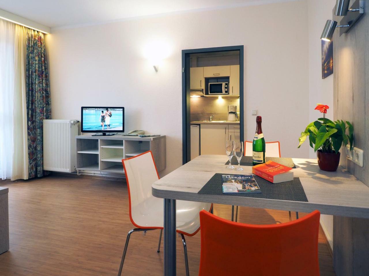 Kurhotel Zu Heringsdorf ภายนอก รูปภาพ